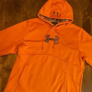 XL UnderArmour Orange Camo Hoodie